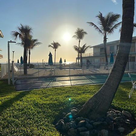 Sunrise Ocean Suites 希尔斯伯勒海滩 外观 照片